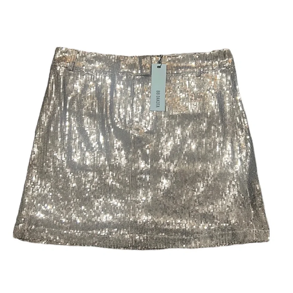 NWT BB Dakota Rose Gold Sequin Skirt 6